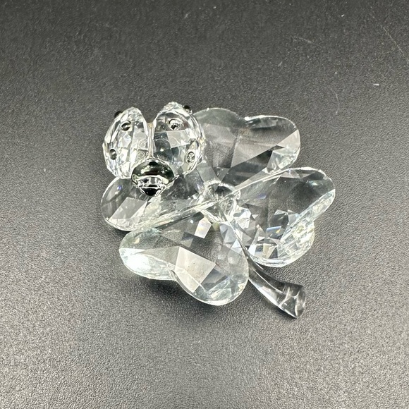 Swarovski Ladybird on Four-Leaf Clover Figurine – Retired 2016 – With Box - Picture 5 of 15